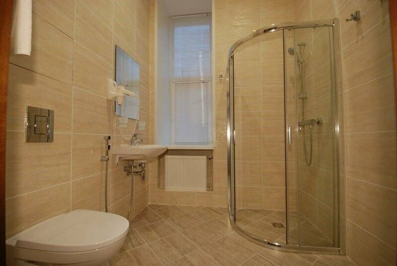 Фотографии номера Двухместный номер с 1 кроватью или 2 отдельными кроватями в Гостинице Николь Волоколамск